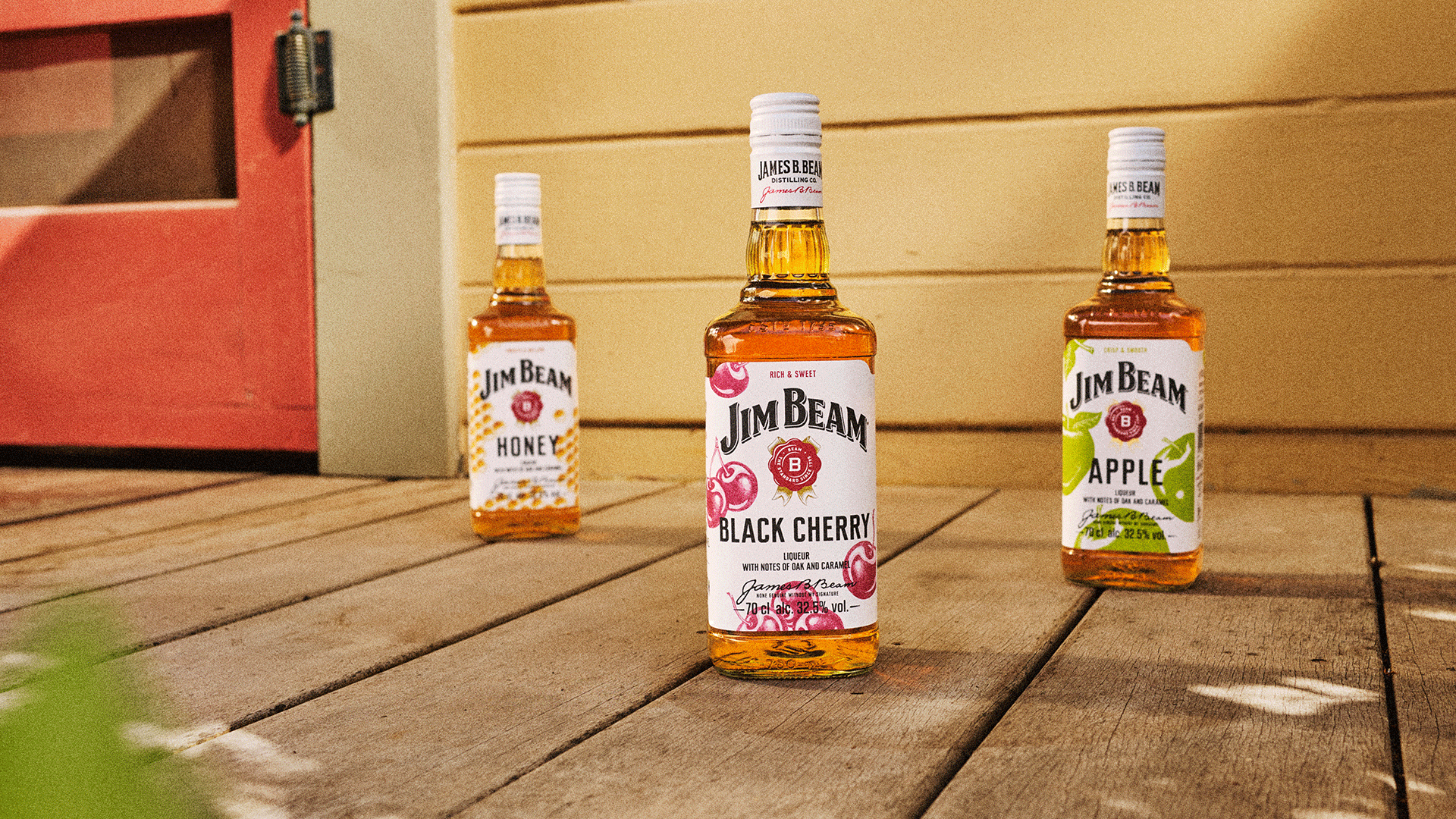 files/JimBeamPineappleBourbonWhiskey_16x9_Meta_Brazil_Germany_FlavorFamily_2025_s01_CLEAN.png files/JimBeamPineappleBourbonWhiskey_16x9_Meta_Brazil_Germany_FlavorFamily_2025_s01_CLEAN.png